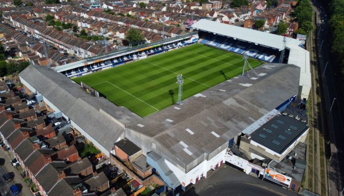 街なかスタジアムが幸福の増幅装置になる話 – 歩きながら考える vol.108