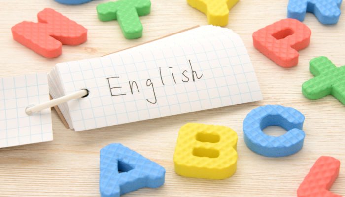 歩きながらAIと英語で話すすすめ – 歩きながら考える vol.238